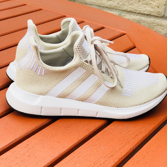 adidas swift run women tan